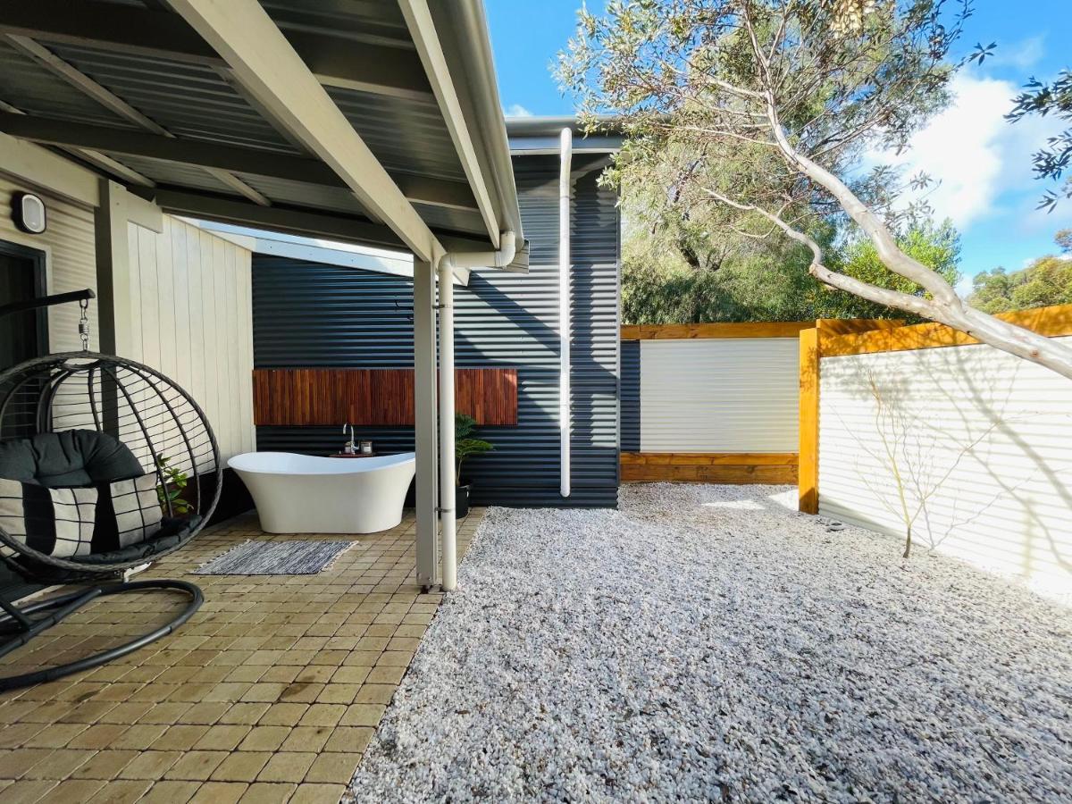 Grape Juice Retreat Rustic Romantic Gateway 5Mins To Beaches & Town Margaret River Exterior foto