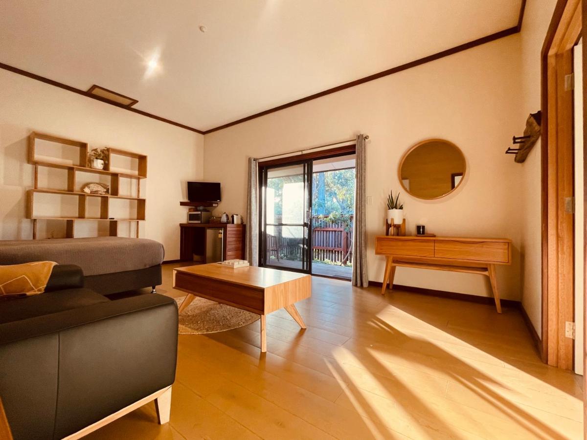 Grape Juice Retreat Rustic Romantic Gateway 5Mins To Beaches & Town Margaret River Exterior foto